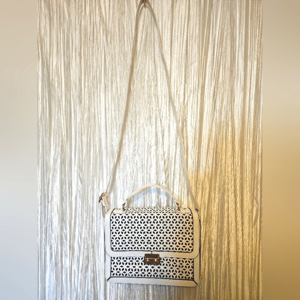 White Geometric Pattern Square Crossbody Purse - image 7
